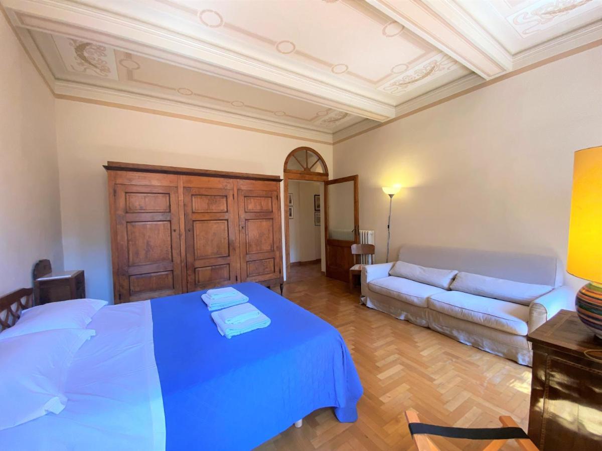 La Fonte-With Balcony Close By Piazza Del Campo Siena Exterior foto